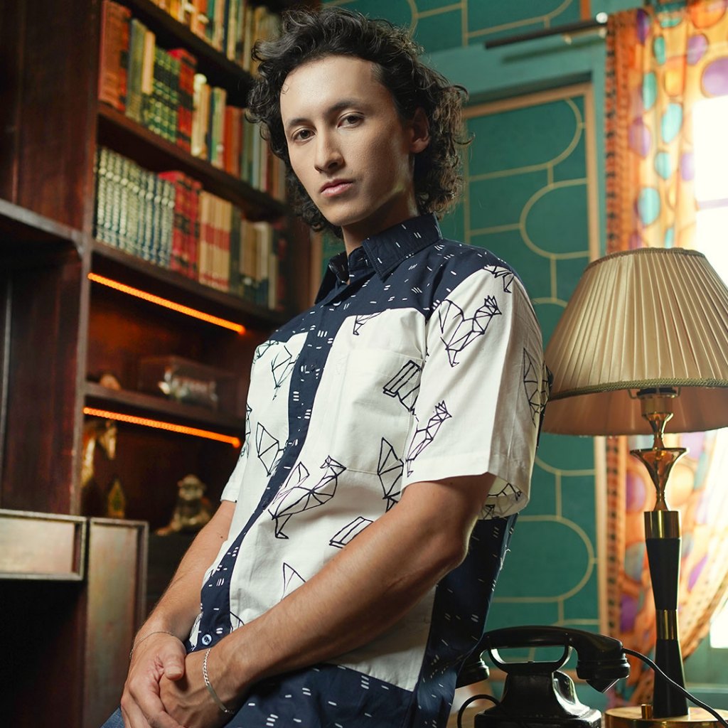 Batik ENOM - Kemeja Eden - Batik Cap Bahan Katun - Kemeja Batik Pria Lengan Pendek Motif Modern Nirankara Series