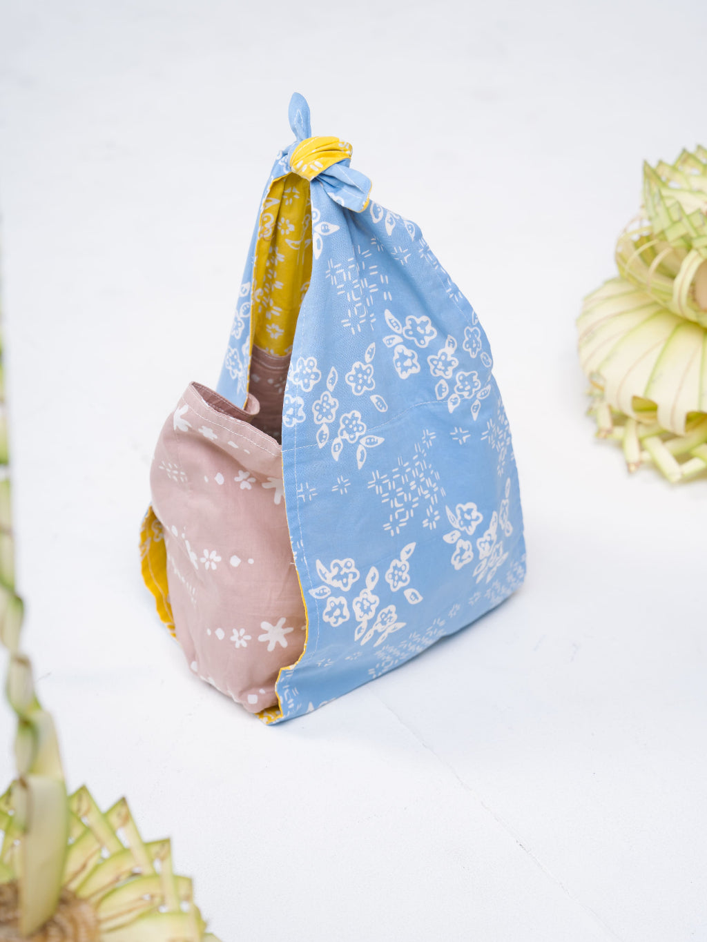 Batik ENOM - Karin & Dhiya - Batik Cap Bahan Katun - Hand Bag - Scrunchie - Labuh Series