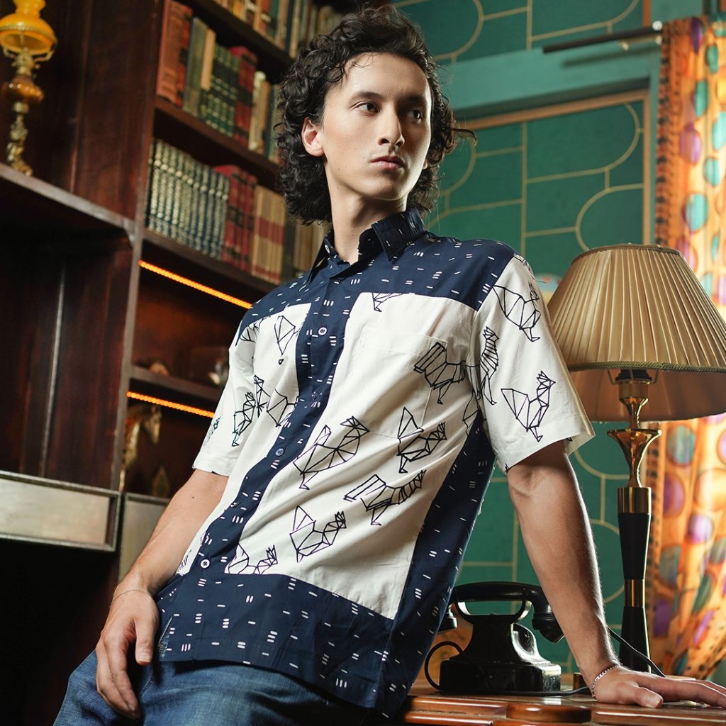 Batik ENOM - Kemeja Eden - Batik Cap Bahan Katun - Kemeja Batik Pria Lengan Pendek Motif Modern Nirankara Series