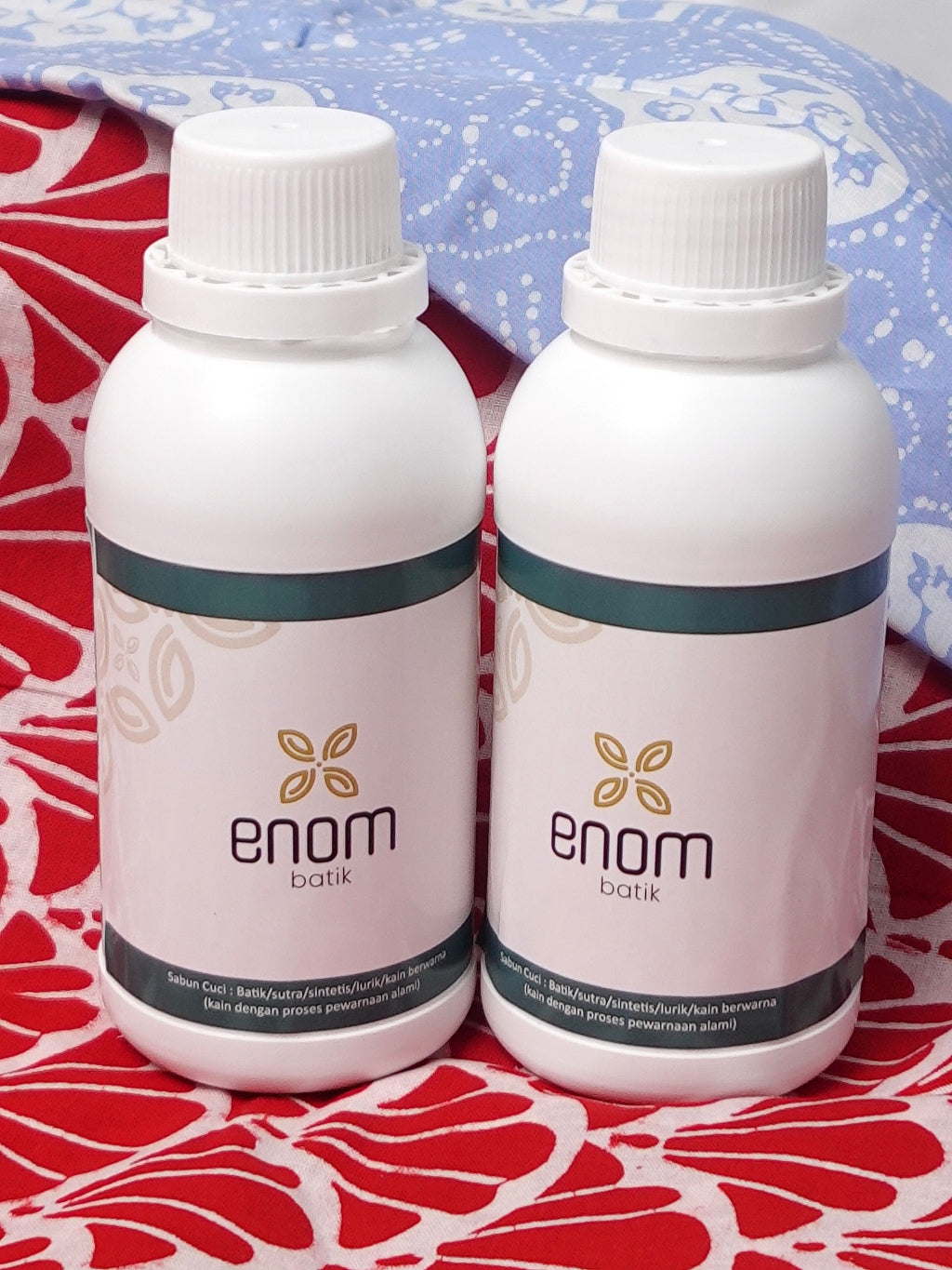 Batik ENOM - Sabun Lerak Cair Cuci Kain Batik - Lerak 300ml - Pencuci Batik Tradisional
