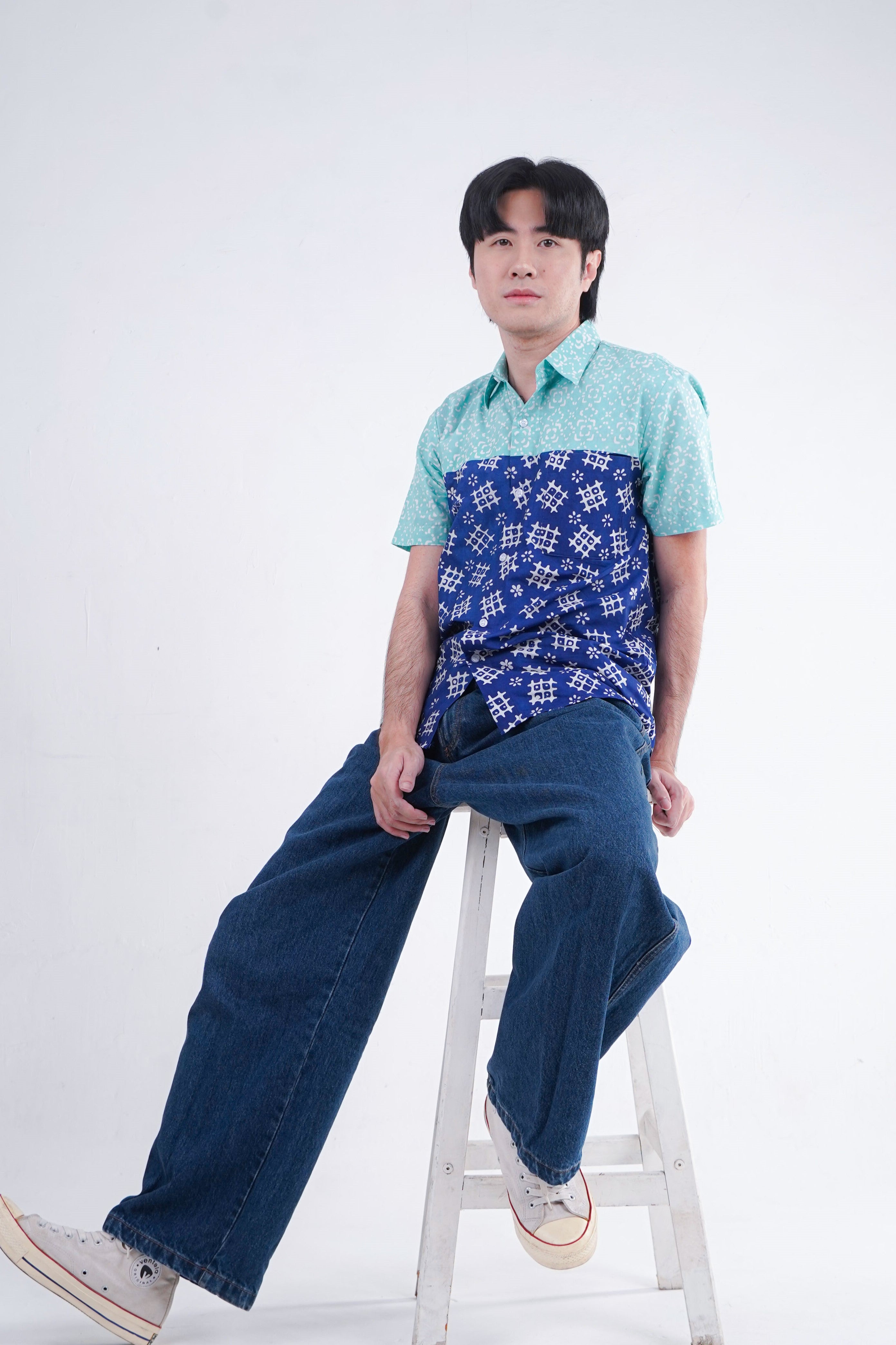 Batik ENOM - Blouse Mika & Kemeja Ananda - Batik Cap Bahan Katun - Baju Batik Wanita Modern - Kemeja Batik Pria Lengan Pendek - Luminara Series