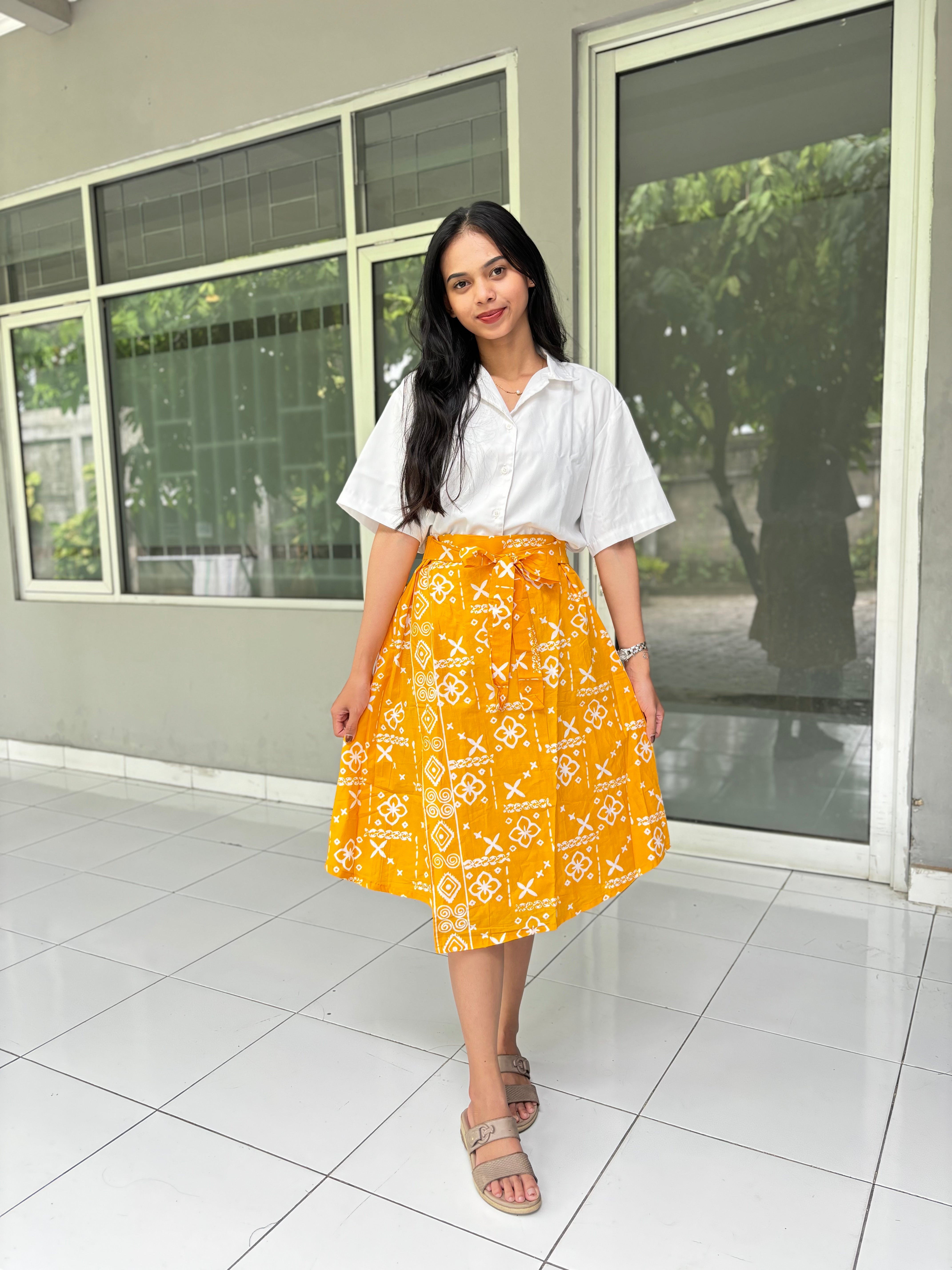 Batik ENOM - Blus Hanna & Rok Vara - Atasan batik wanita - Rok Pendek Bahan Katun
