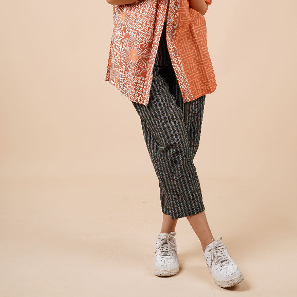 Batik ENOM - Celana Batik Lurik Wanita Modern - Celana Panjang Bahan Lurik