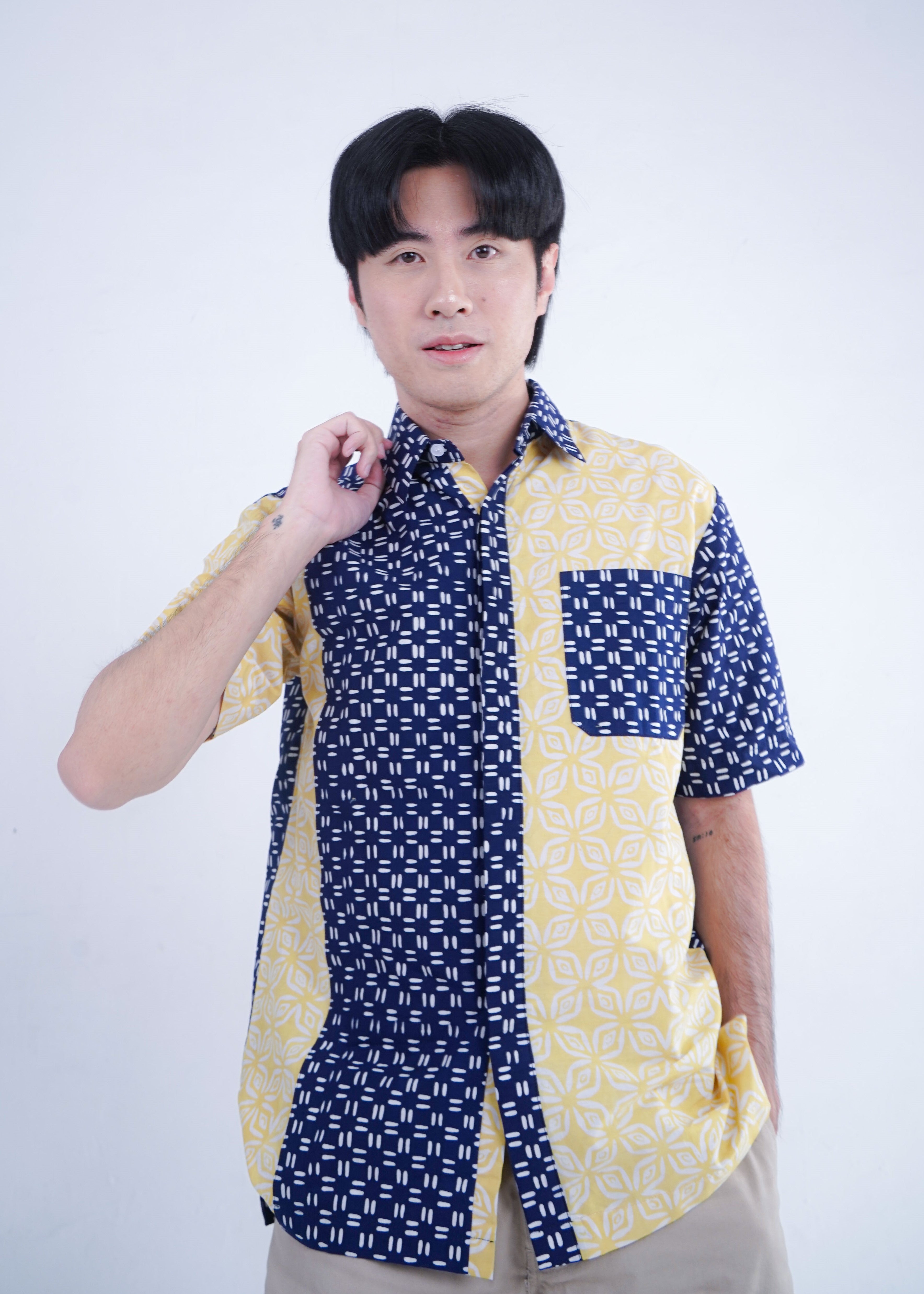Batik ENOM - Outer Monica & Kemeja Dewin - Batik Cap Bahan Katun -  Baju Batik Wanita Modern - Kemeja Batik Pria Lengan Pendek - Luminara Series