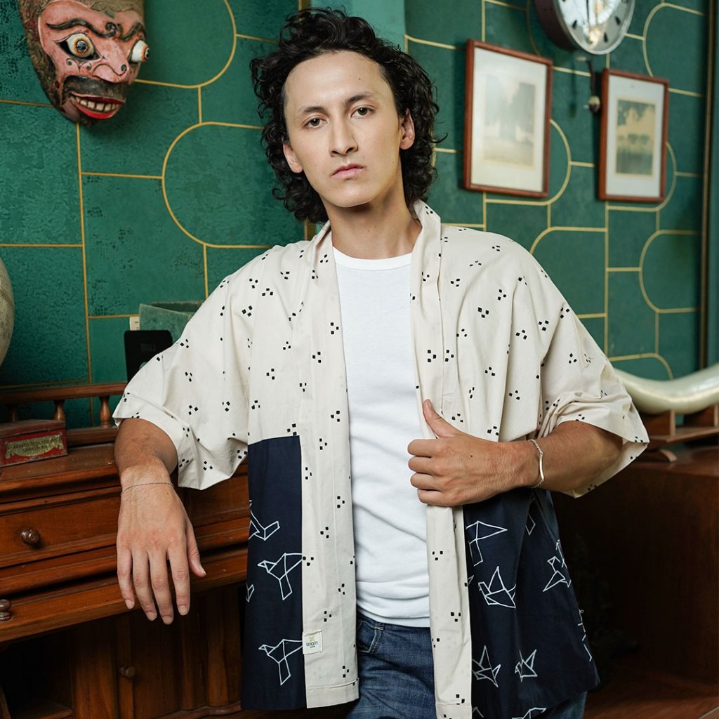 Batik ENOM - Outer Unisex Batik Motif Modern Sora Series - Batik ENOM