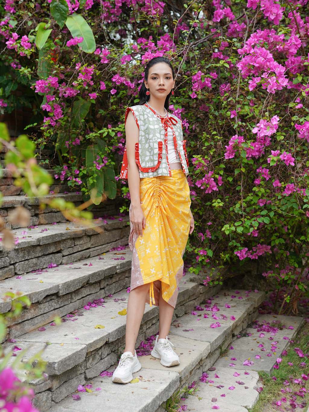 Batik ENOM - Outer Aimee dan Rok Laksmi Batik Cap Bahan Katun - Outer dan Rok Batik - Batik Wanita Modern - Batik Wanita Premium - Saujana Series