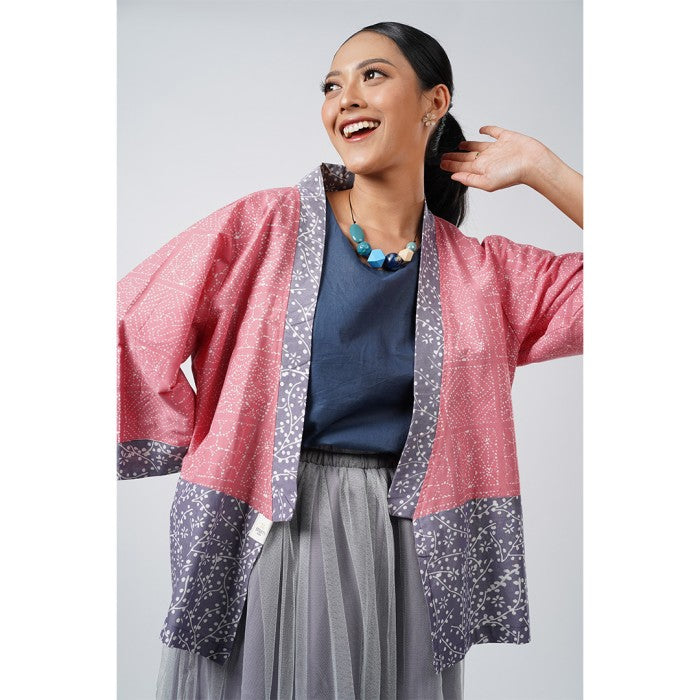 Batik ENOM - Blus Ayuna - Blus Batik Wanita Modern - Outer Batik Modern Lengan Pendek