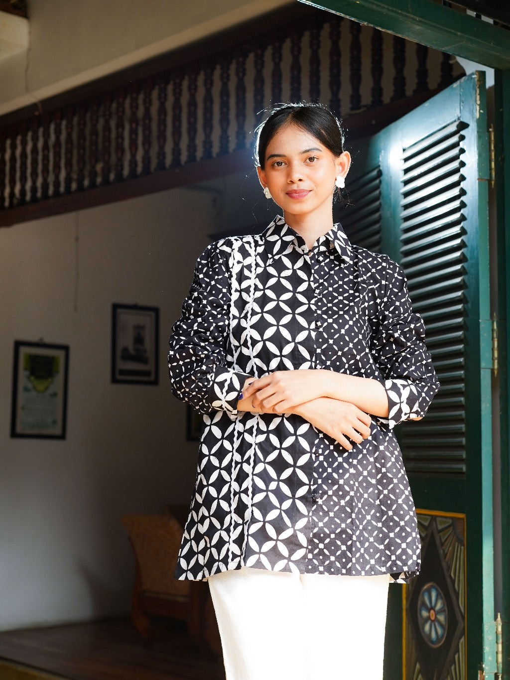 Batik ENOM - Blouse Shakira & Shania - Batik Cap Bahan Katun - Blouse Atasan Batik Wanita - Onyx Series