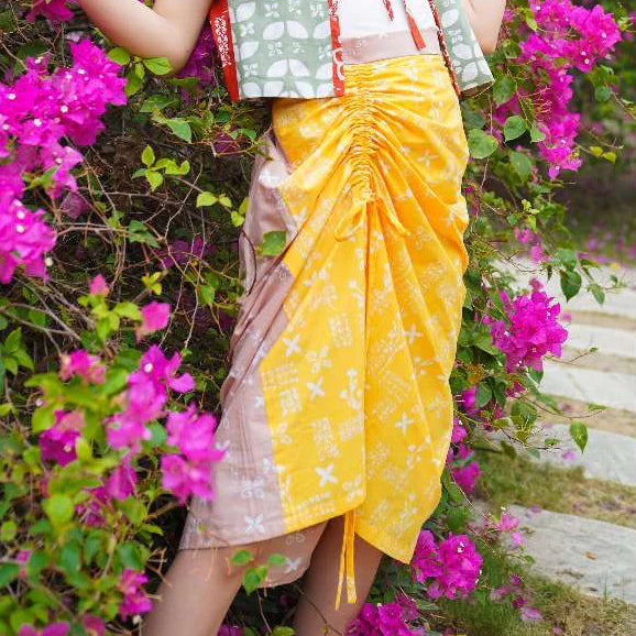 Aimee & Laksmi | Outer dan Rok Batik Wanita | Saujana