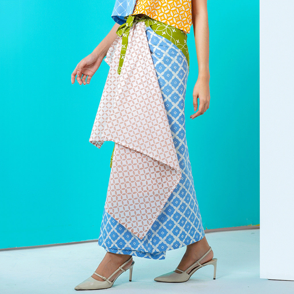 Ella & Esme | Blus dan Rok Wanita | Pijar