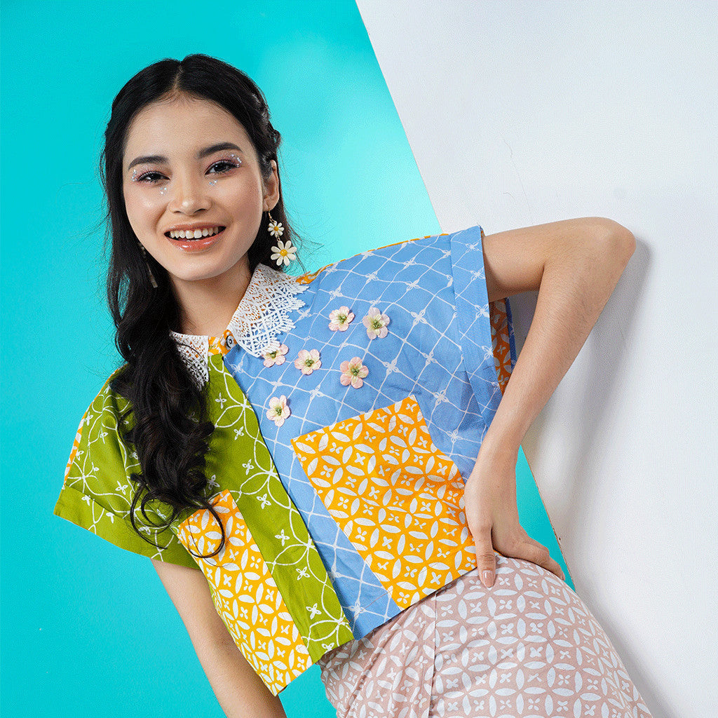 Arumi, Sines & Vira | Set Blouse dan Celana Kulot Batik Wanita | Pijar